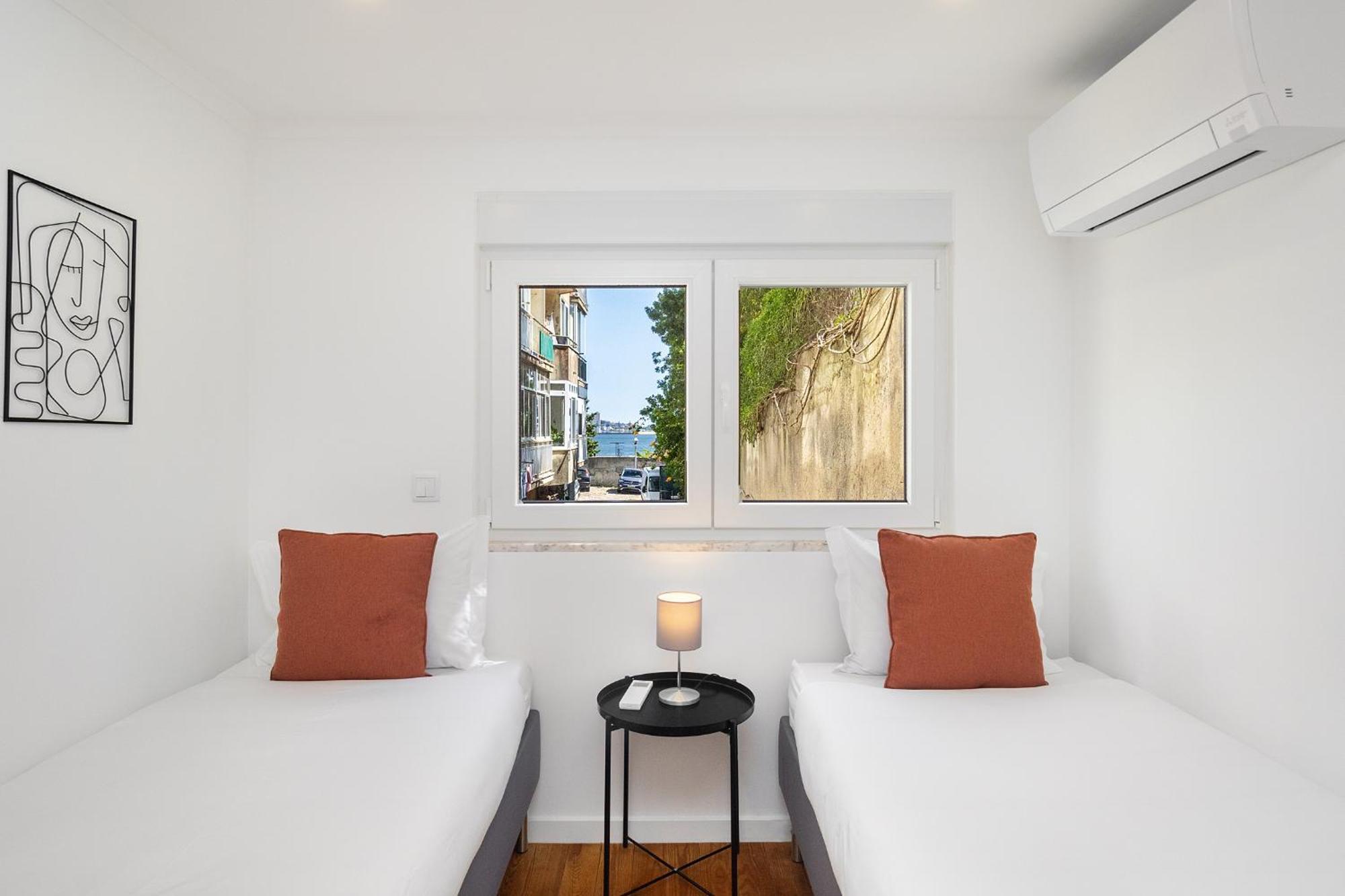 Whome Peaceful Alges Family Home Away From City Noise Exteriér fotografie